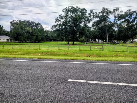 Tiny photo for Tbd NE Highway 27 Alt, Williston, FL 32696 (MLS # OM730672)