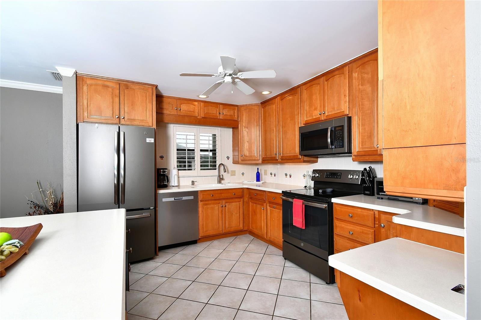 COMMODORE CLUB CONDO - Residential