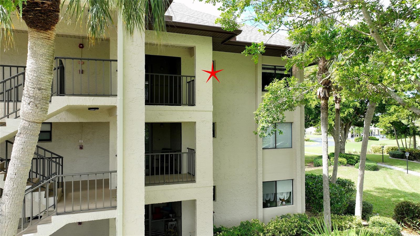 COMMODORE CLUB CONDO - Residential