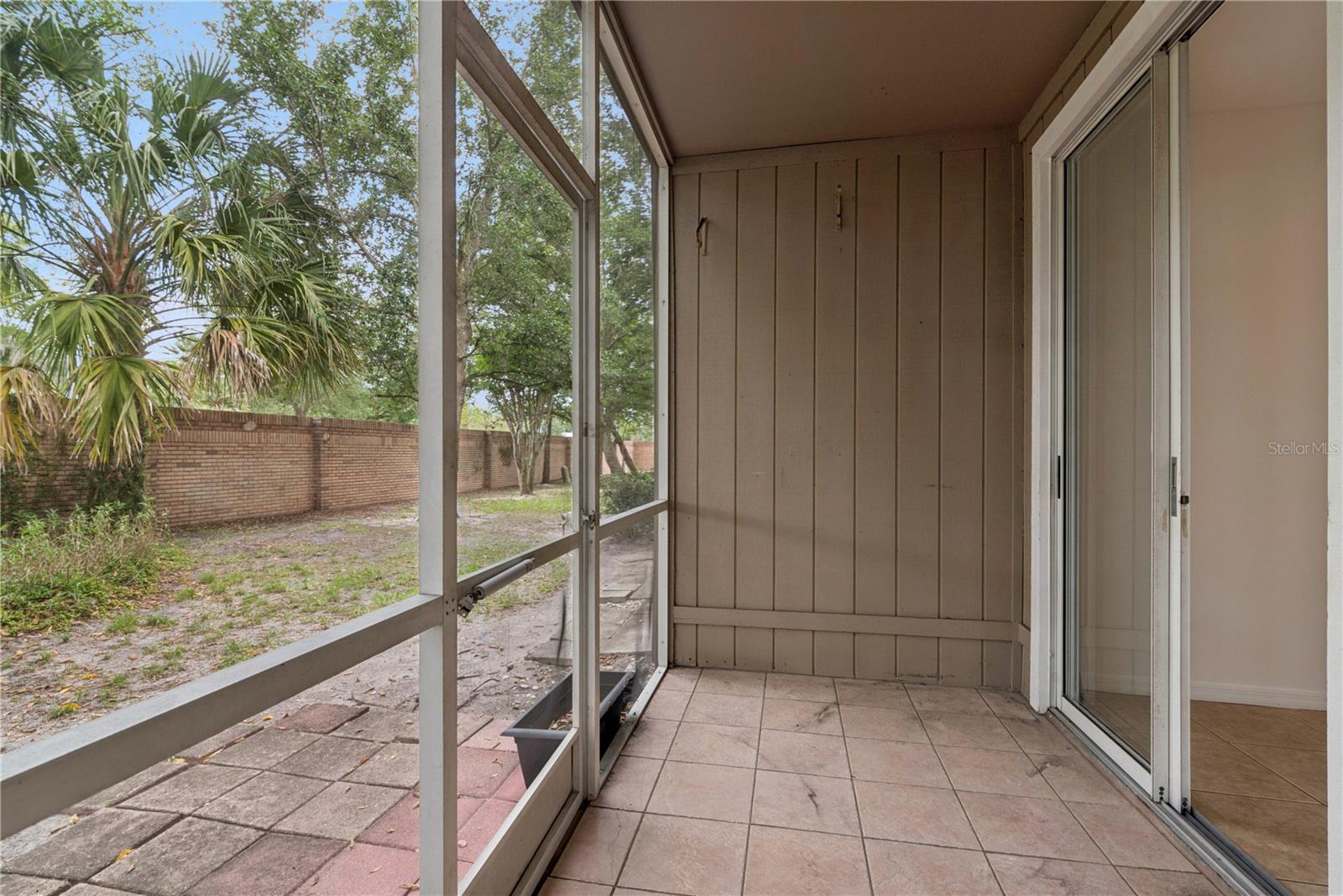 OAK HARBOUR SEC 4 - Residential