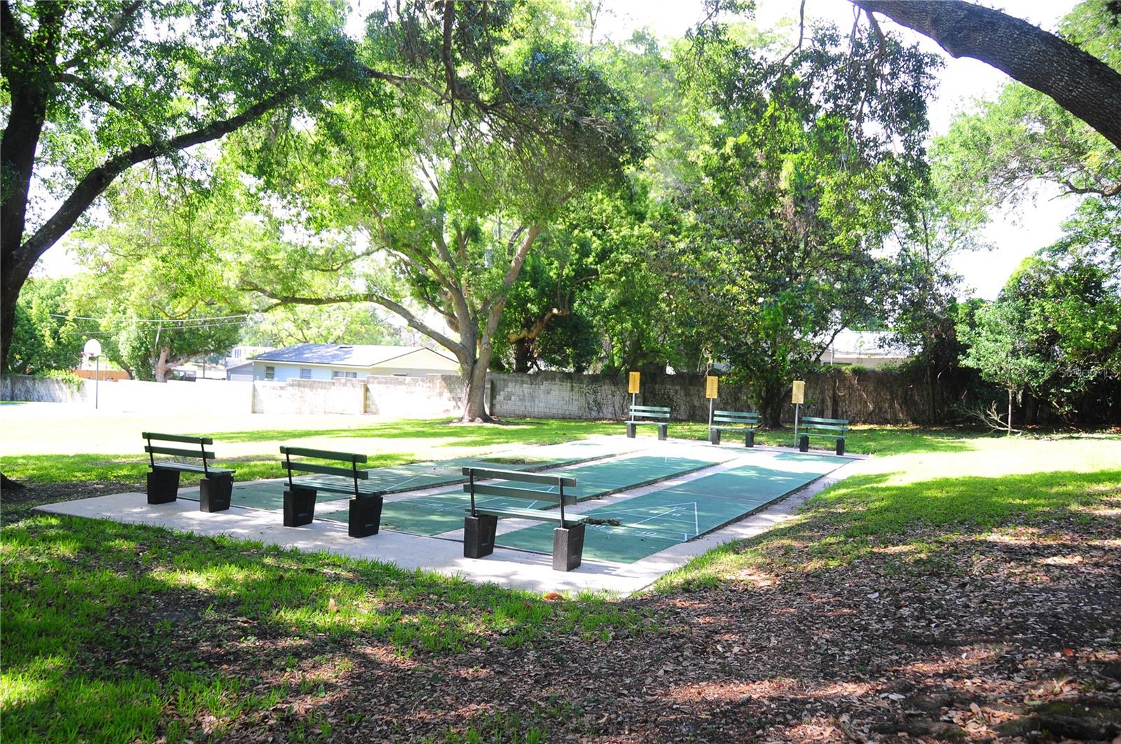 OAK HARBOUR SEC 4 - Residential