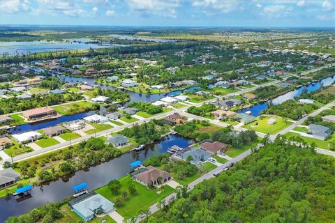 A home in PORT CHARLOTTE