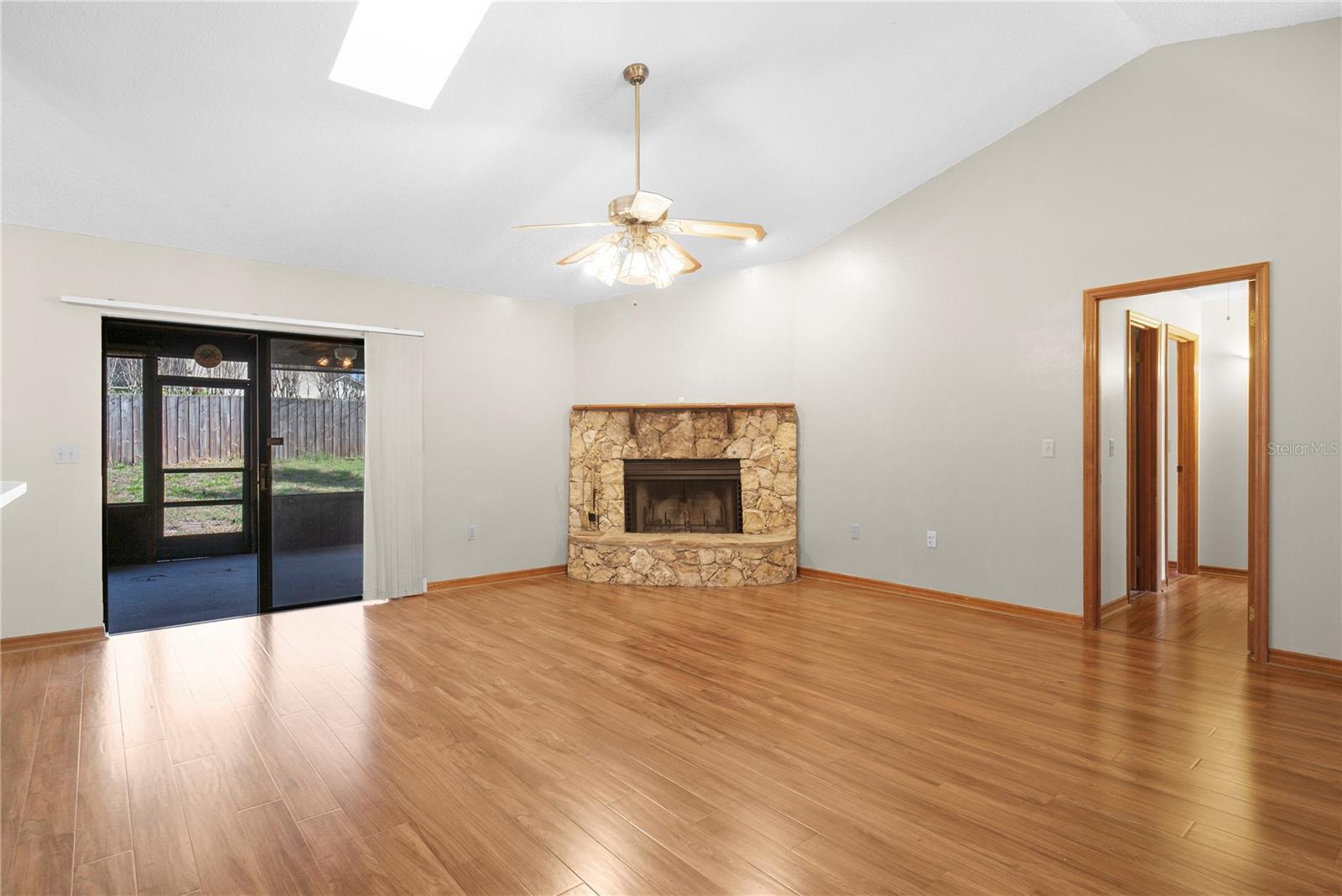 ROSE HILL PH 02 16/34 LOT 74 - Residential