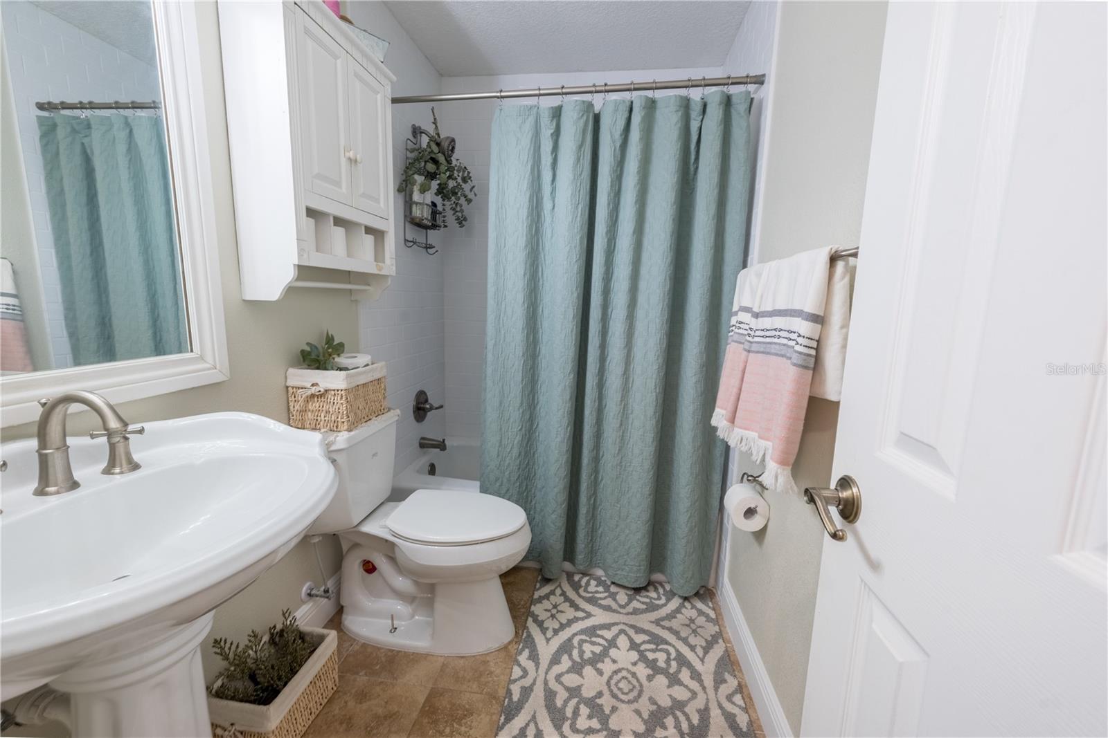 FOX GROVE FARMS - Residential