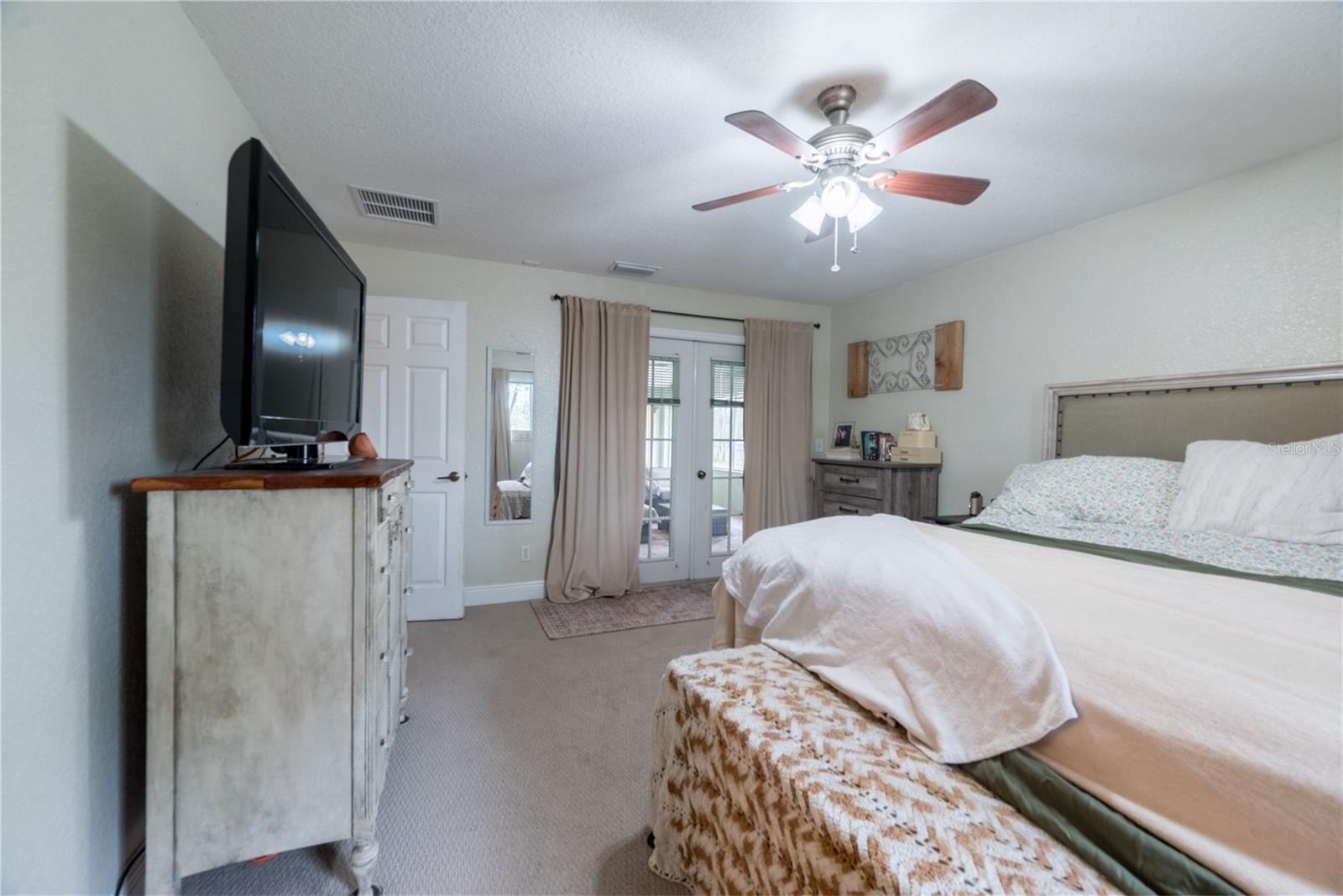 FOX GROVE FARMS - Residential