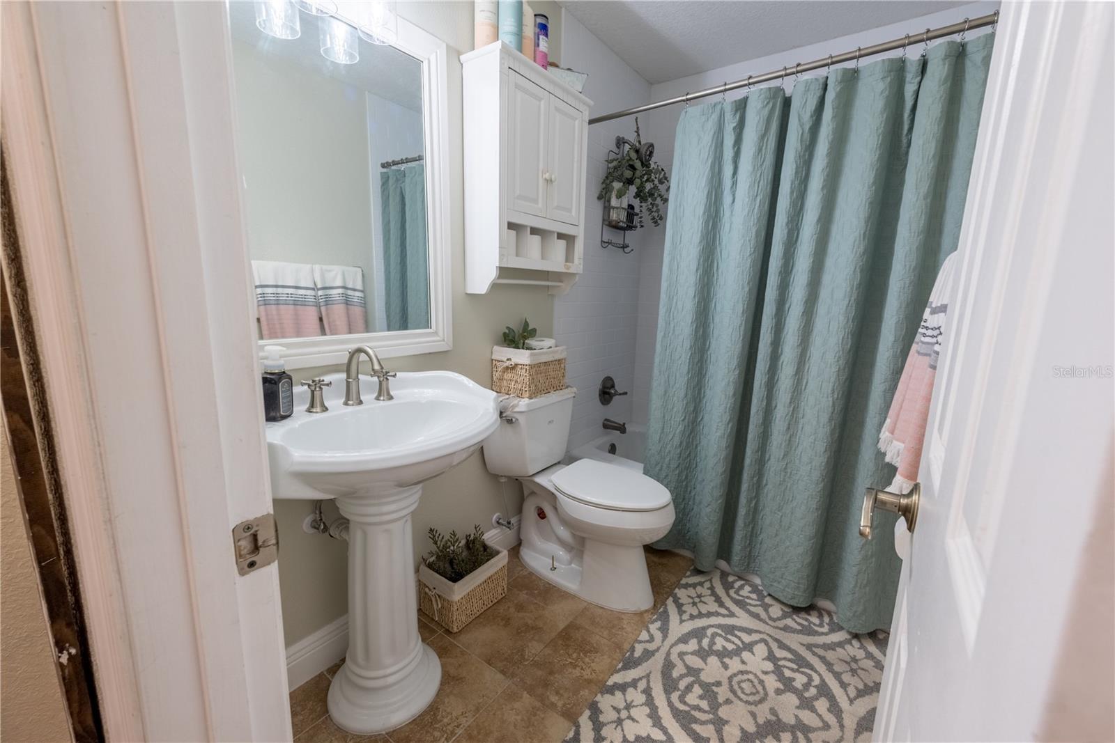 FOX GROVE FARMS - Residential