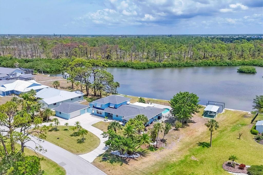 Photo of 2100 Oyster Creek Drive, Englewood, FL 34224 (MLS # A4652251)