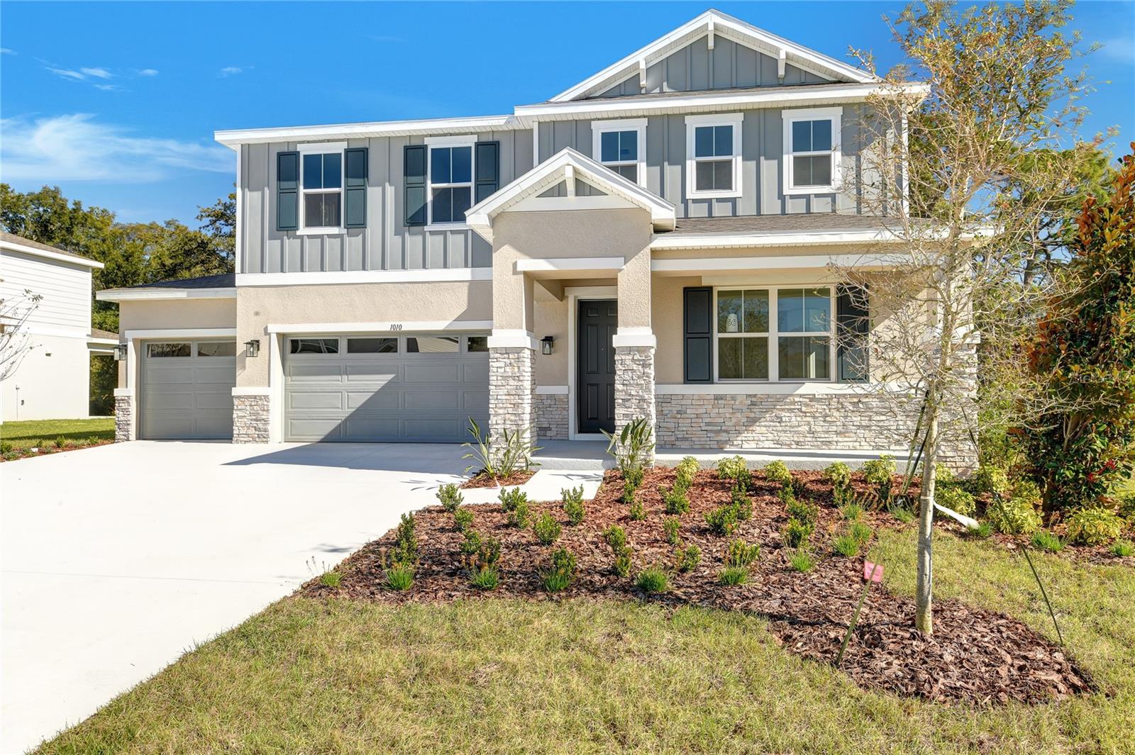 SEASONS AT WEKIVA RIDGE - Residential
