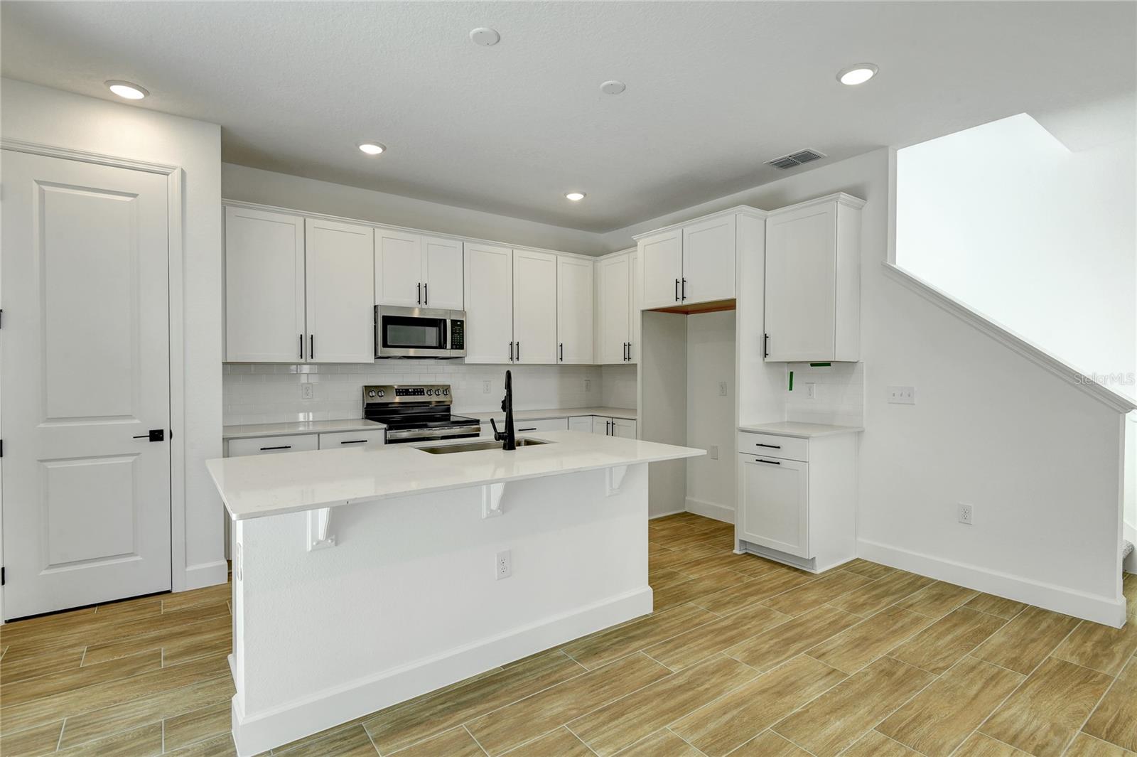 SEASONS AT WEKIVA RIDGE - Residential
