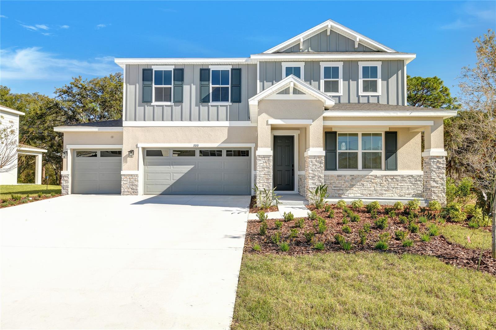 SEASONS AT WEKIVA RIDGE - Residential