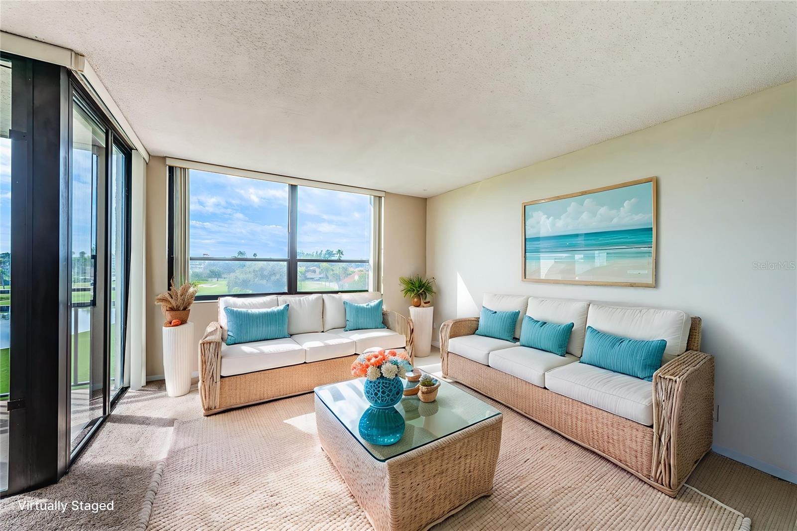 CASA DEL MAR CONDO III - Residential