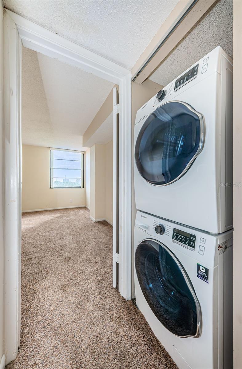 CASA DEL MAR CONDO III - Residential