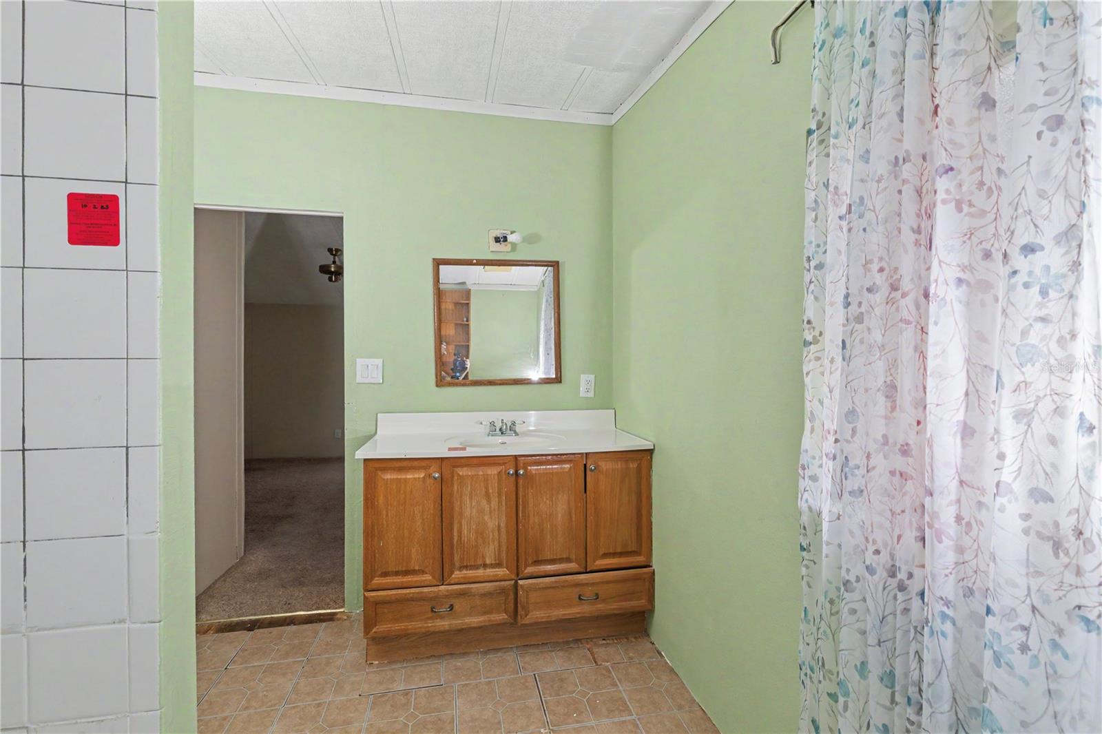 LONG LAKE ACRES - Residential