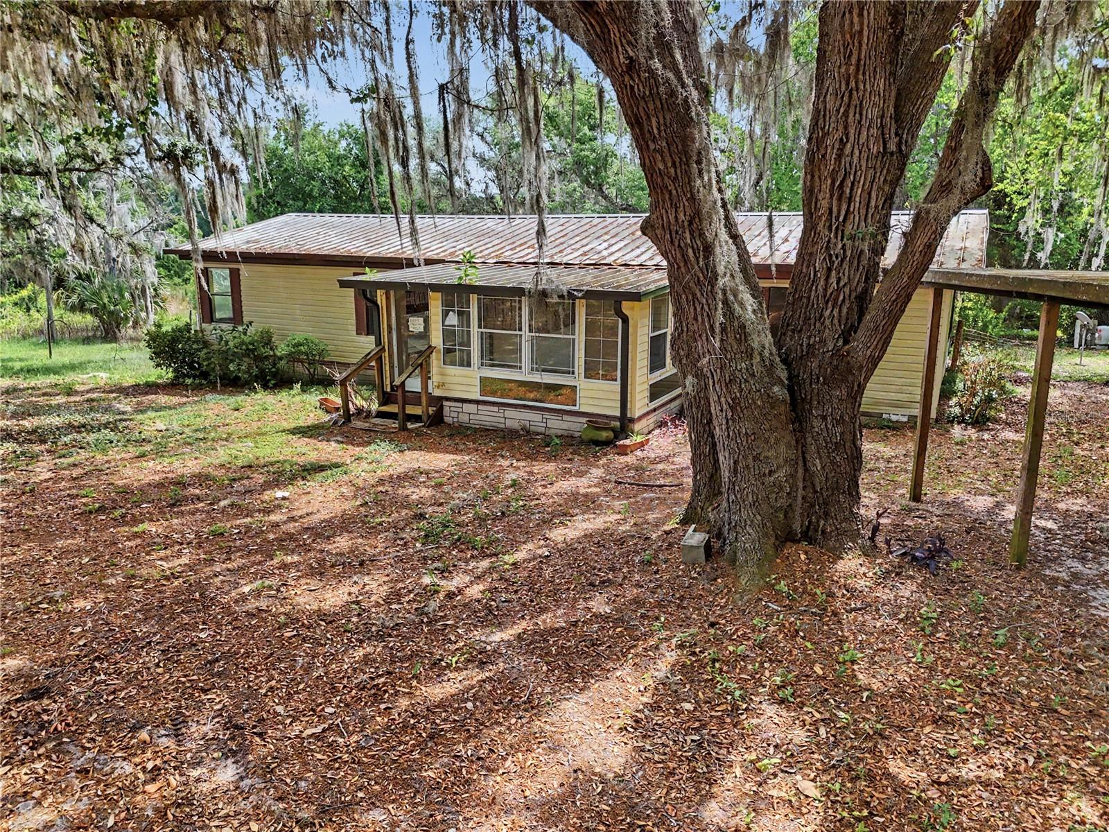 LONG LAKE ACRES - Residential