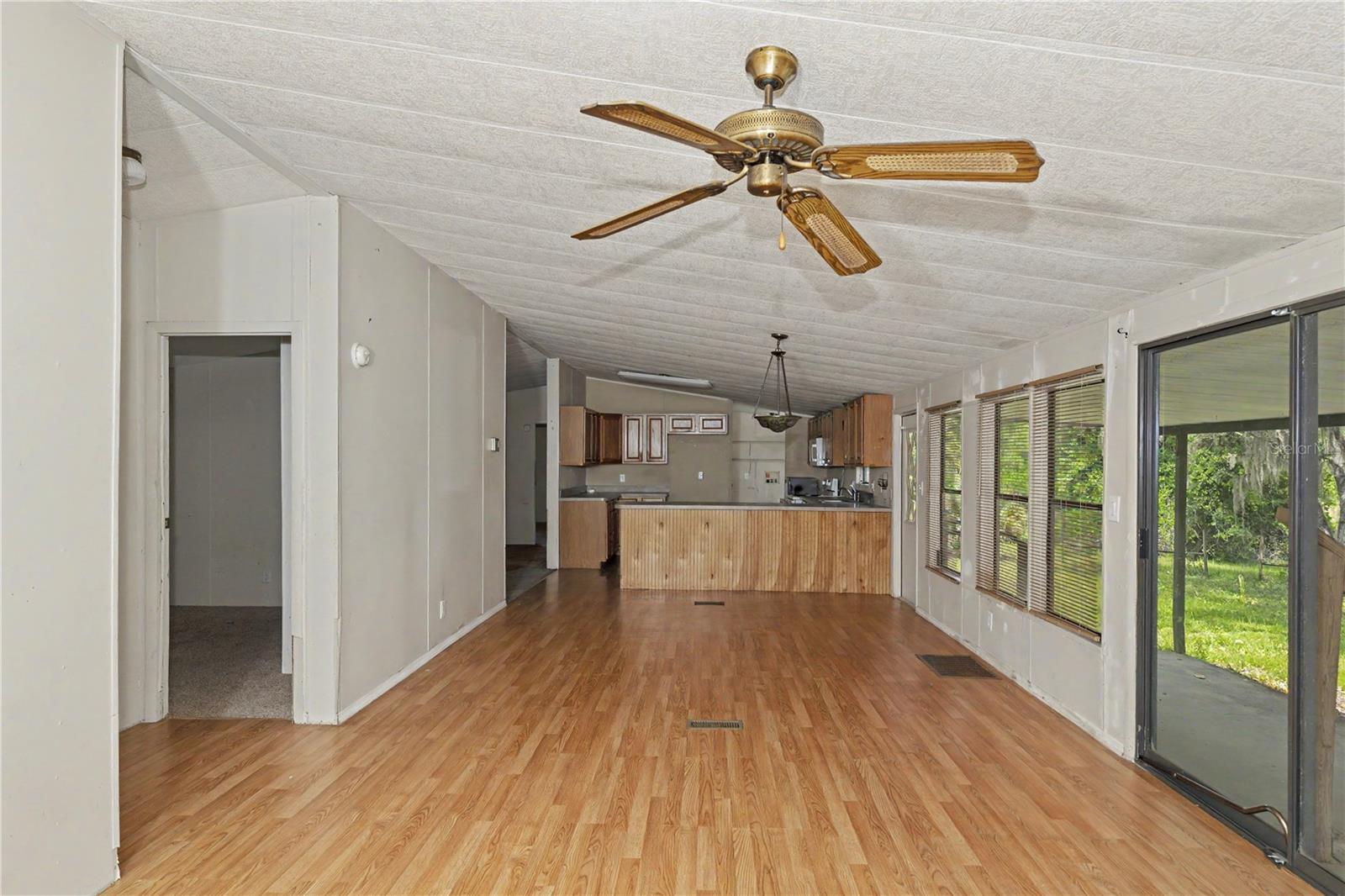 LONG LAKE ACRES - Residential