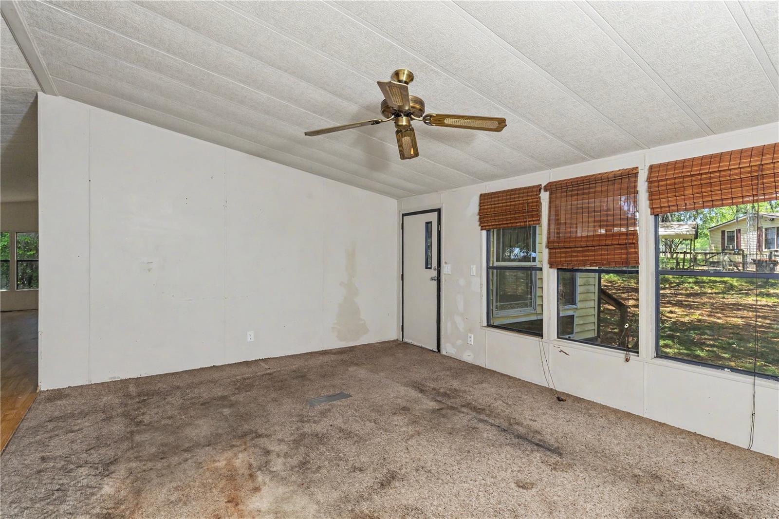 LONG LAKE ACRES - Residential