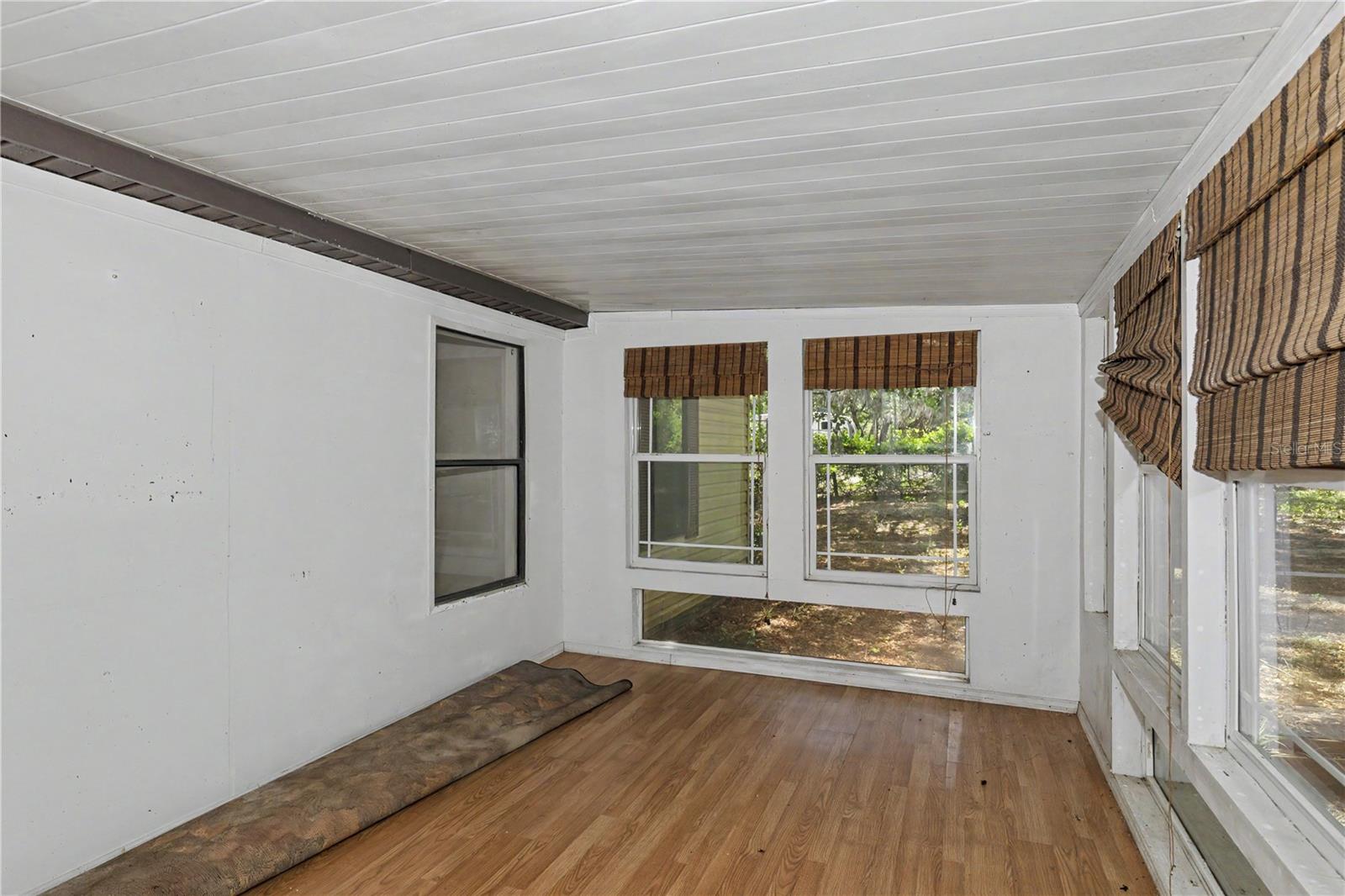 LONG LAKE ACRES - Residential