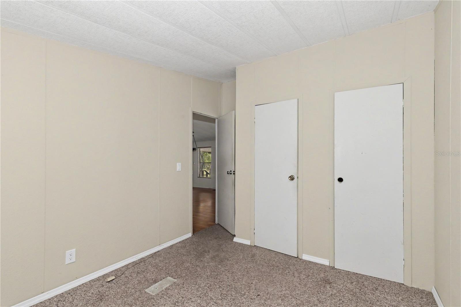 LONG LAKE ACRES - Residential