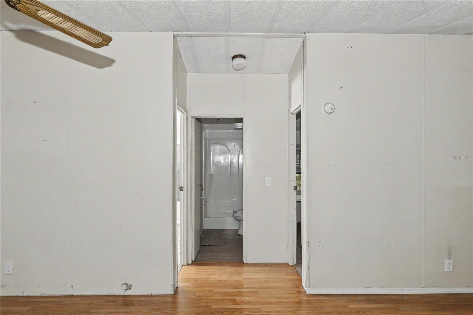 LONG LAKE ACRES - Residential