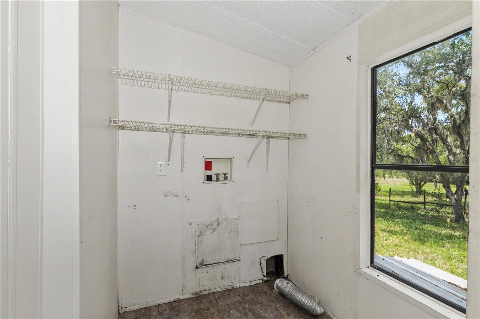 LONG LAKE ACRES - Residential