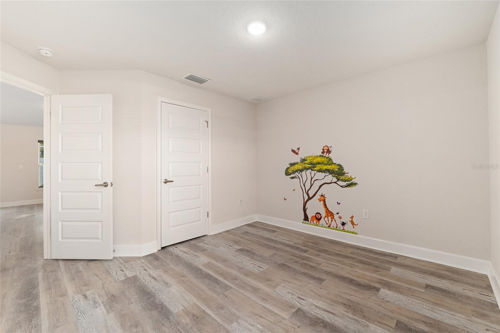 ST JAMES PARK - Residential