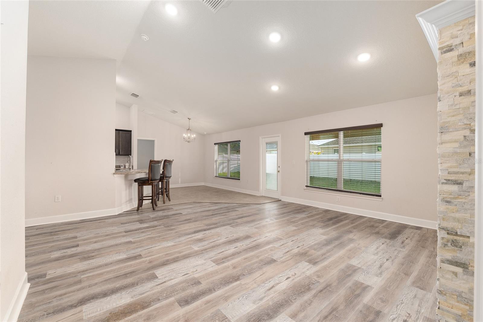 ST JAMES PARK - Residential