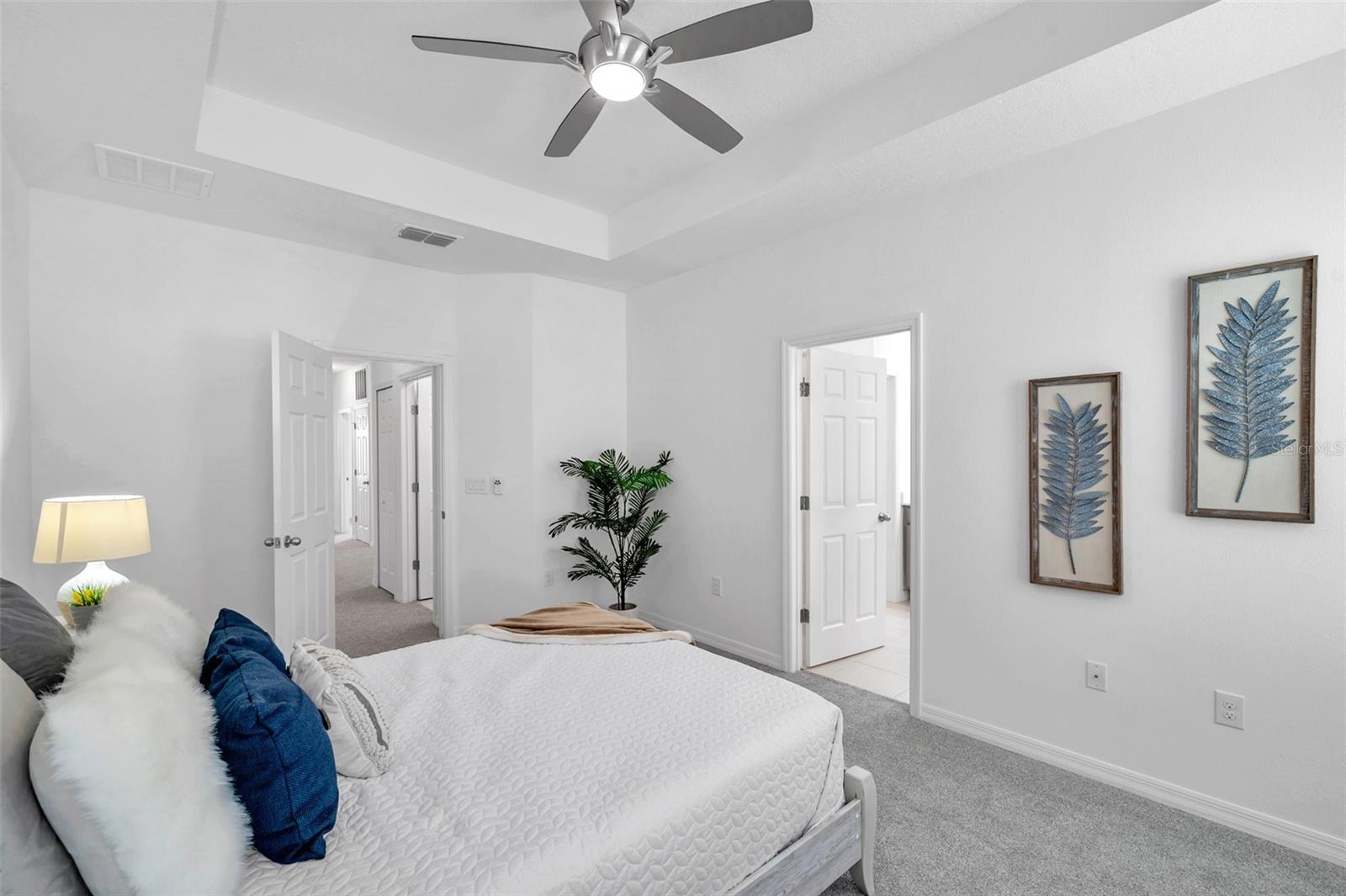 FISHHAWK RANCH WEST TWNHMS - Residential