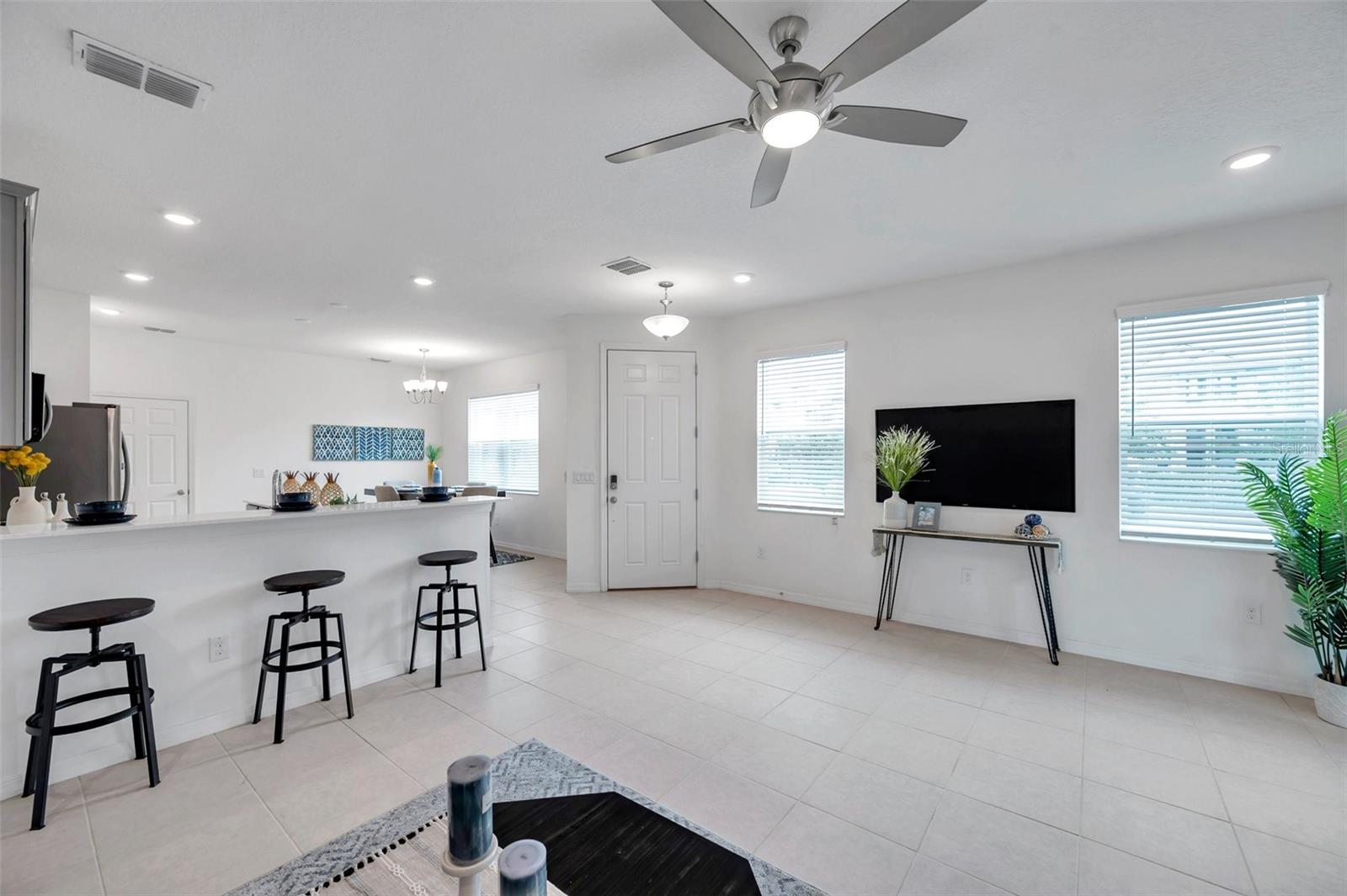 FISHHAWK RANCH WEST TWNHMS - Residential