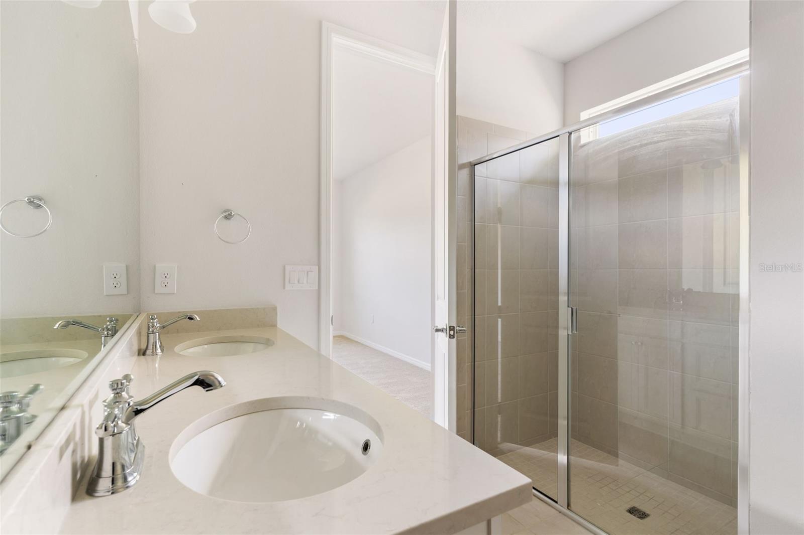 OAKS/PASCO - Residential Lease