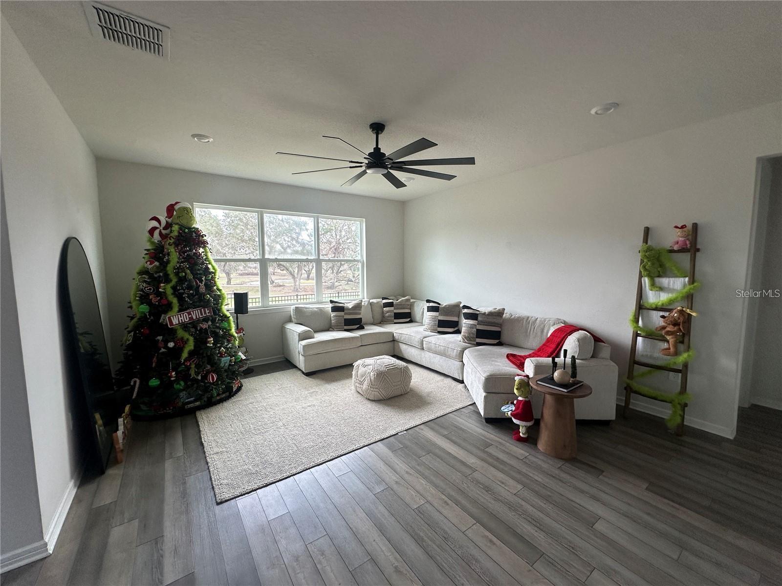 OAKS/PASCO - Residential Lease