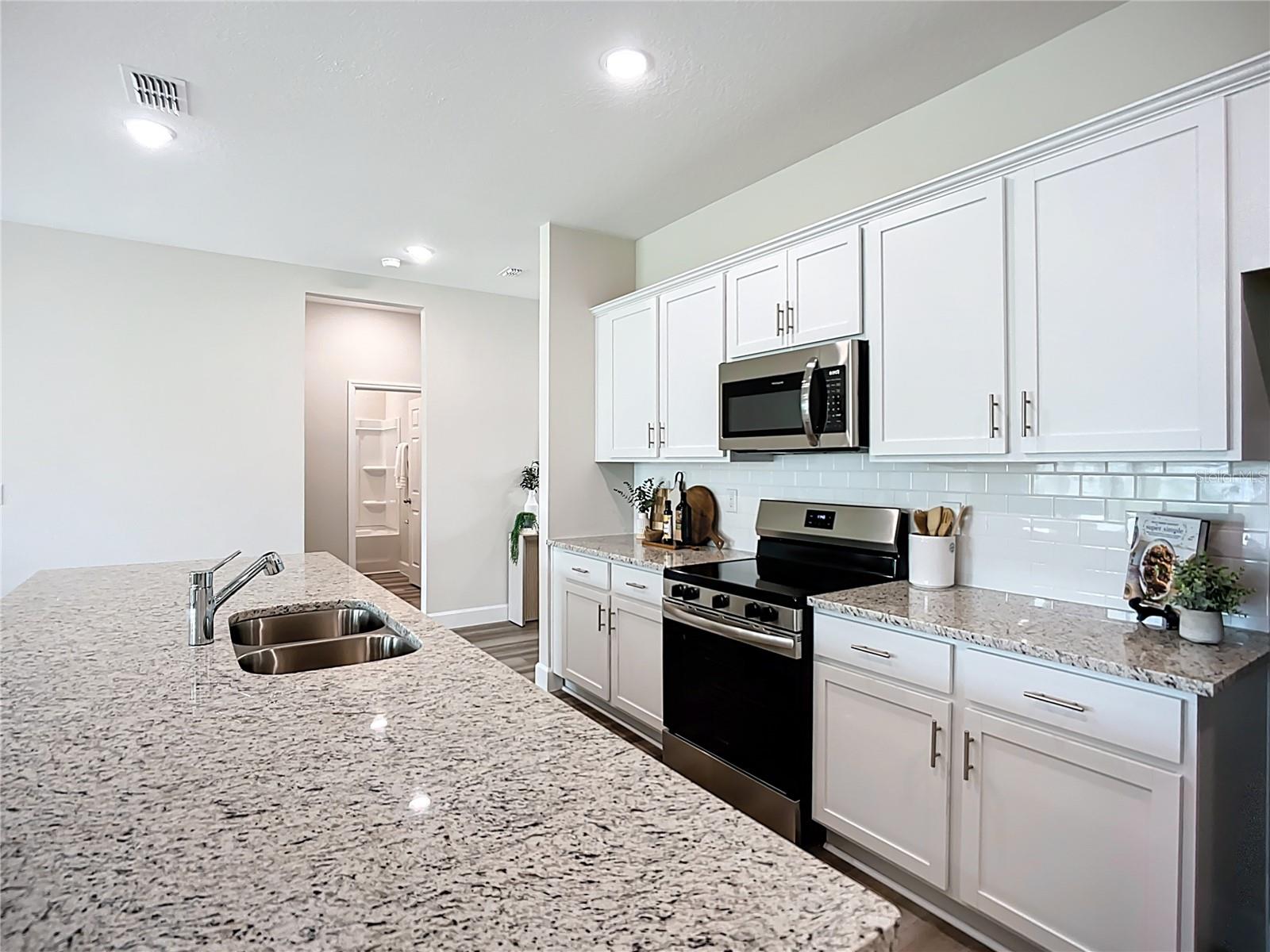 1534 - PORT CHARLOTTE SUB 11 - Residential