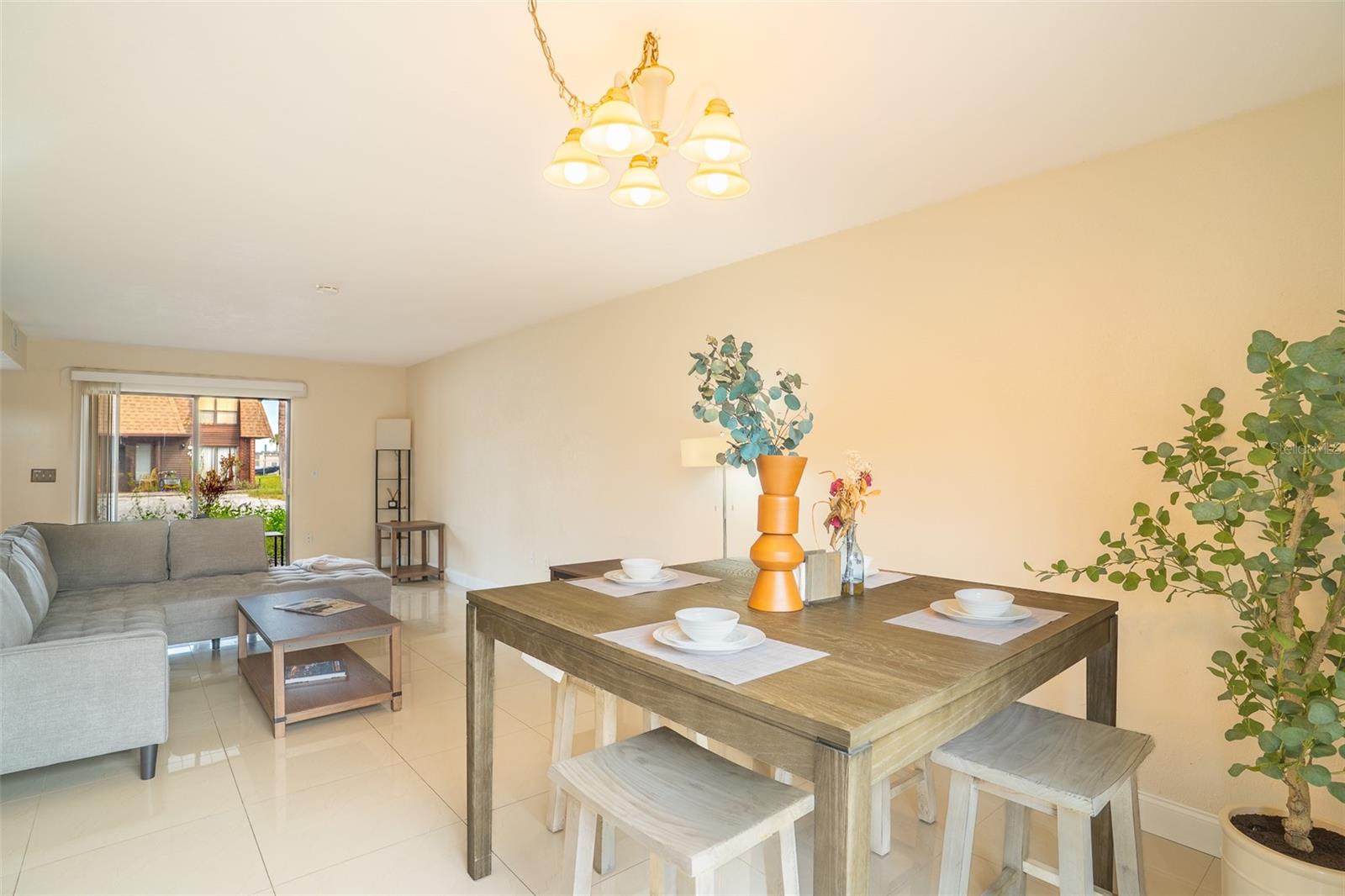 1836 N CRYSTAL LAKE DRIVE 104