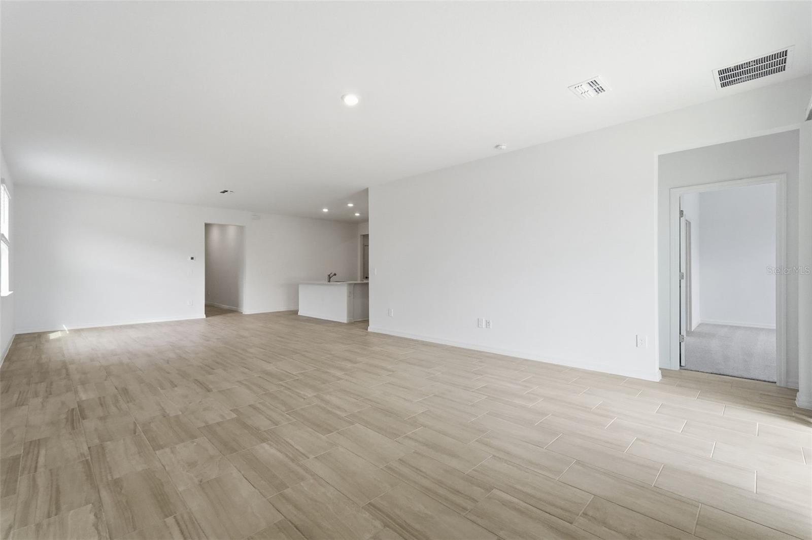 CONNERTON VILLAGE - Residential Lease