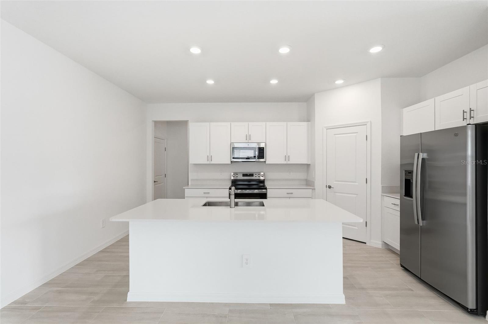 CONNERTON VILLAGE - Residential Lease