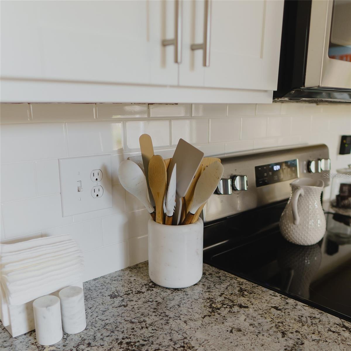 SARASOTA SPGS - Residential