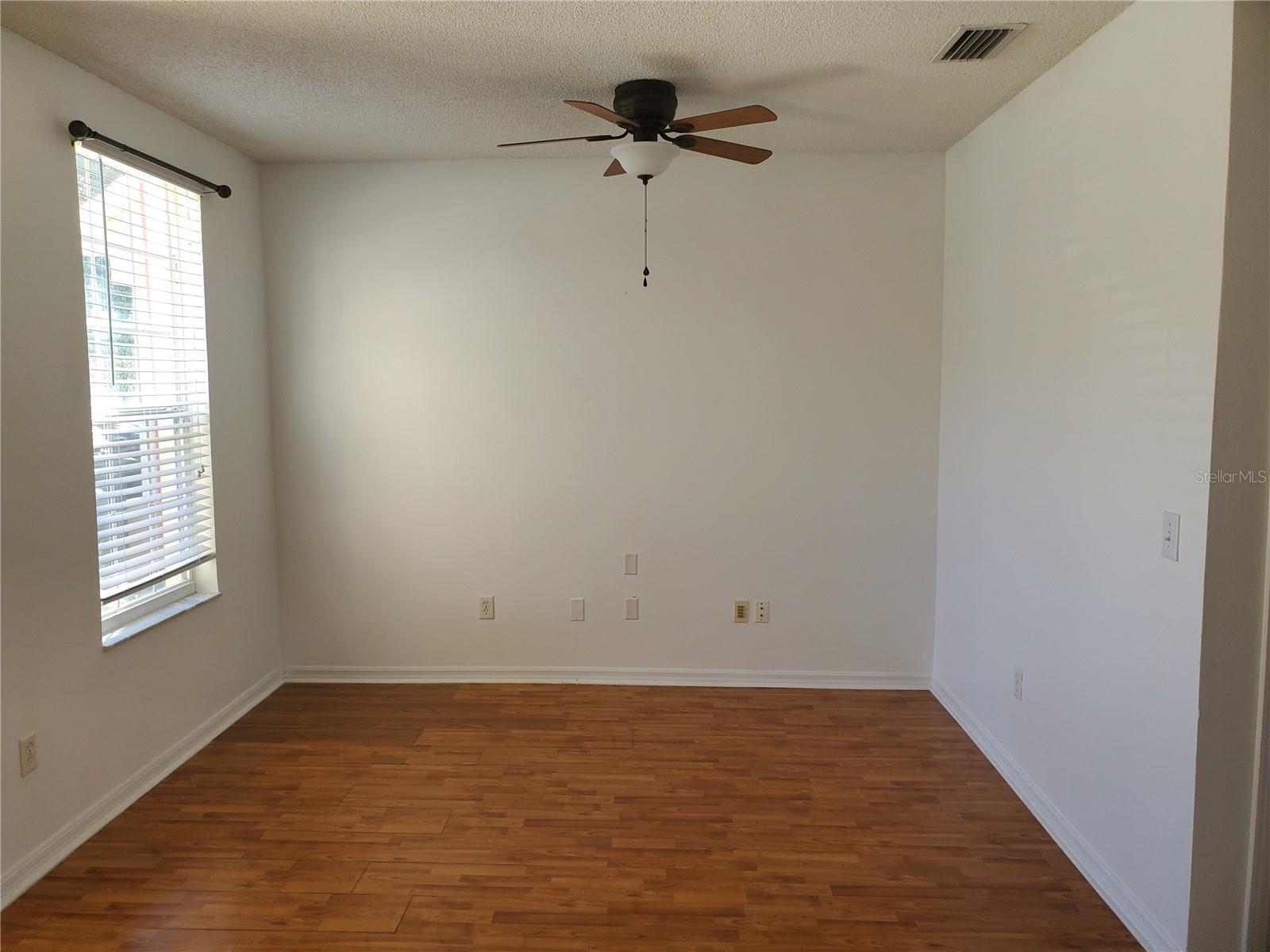 MEADOW POINTE PRCL 16 - Residential Lease