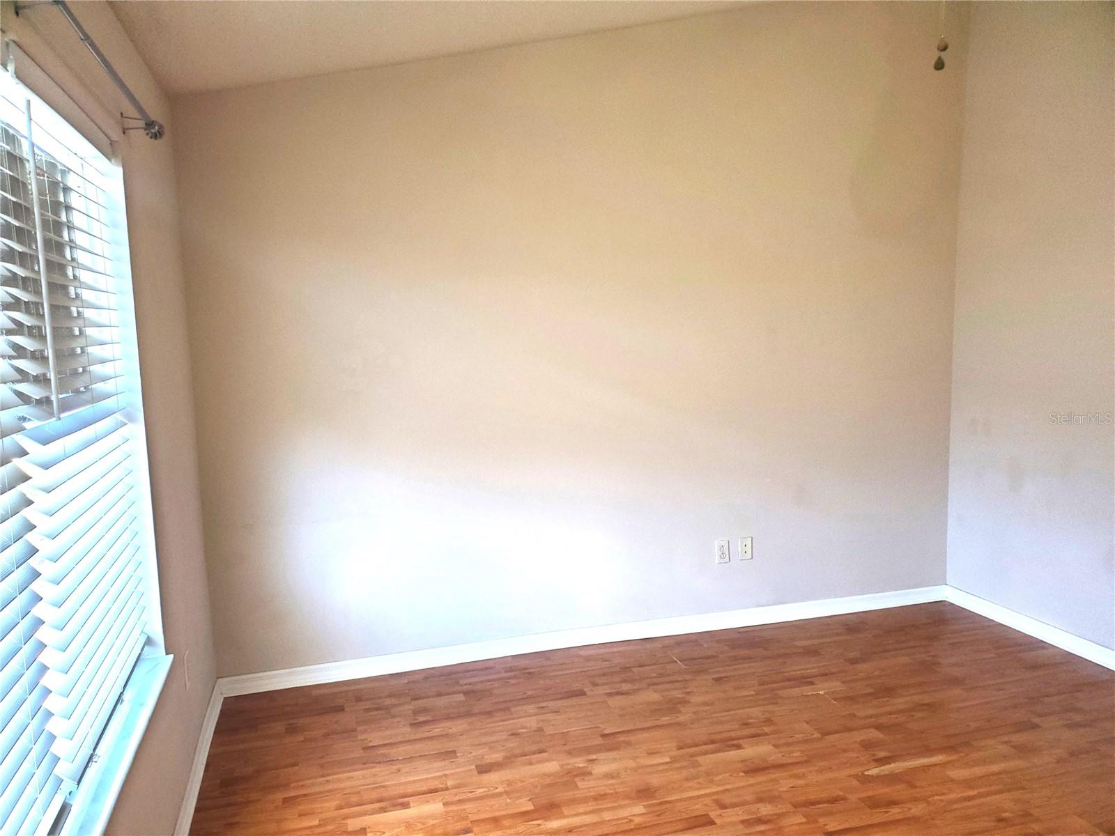 MEADOW POINTE PRCL 16 - Residential Lease