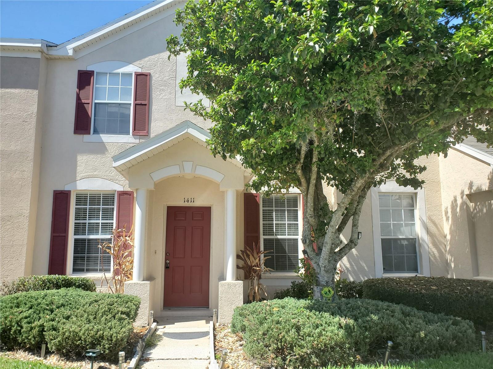 MEADOW POINTE PRCL 16 - Residential Lease