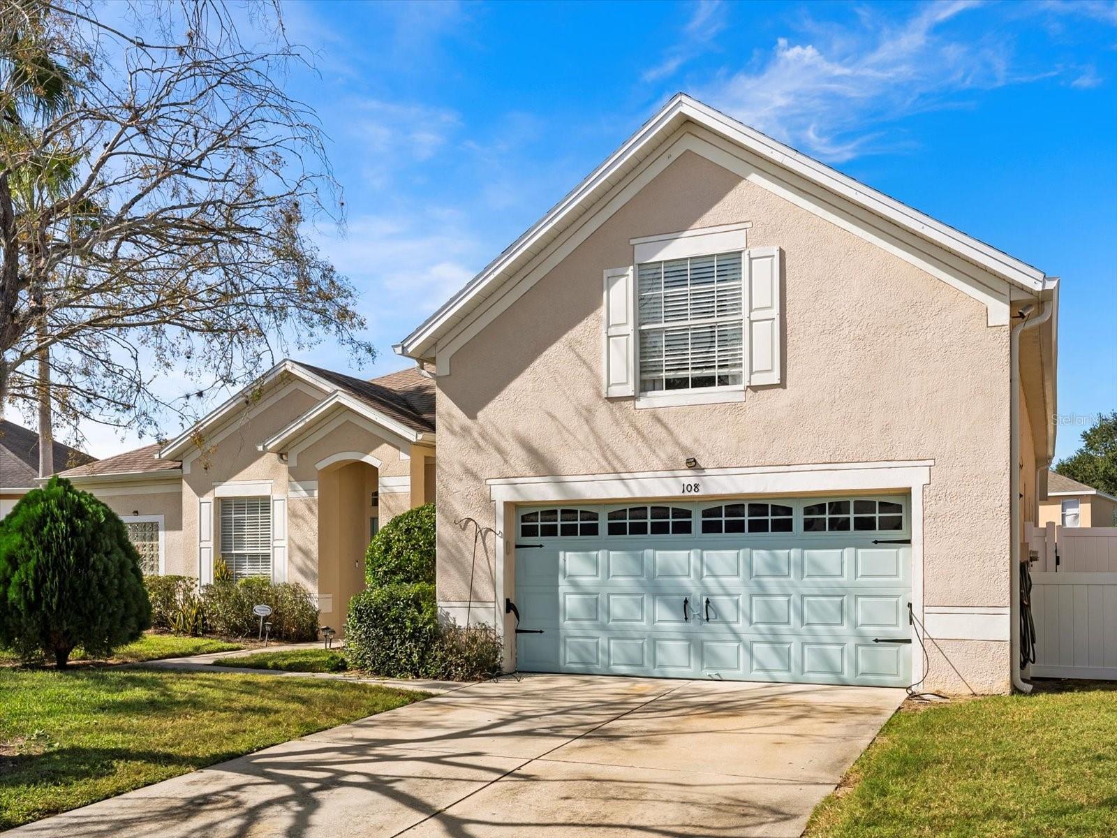 HAMPTON ESTATES - Residential