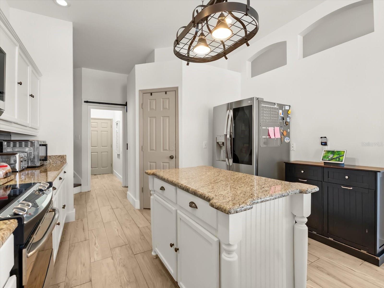 HAMPTON ESTATES - Residential