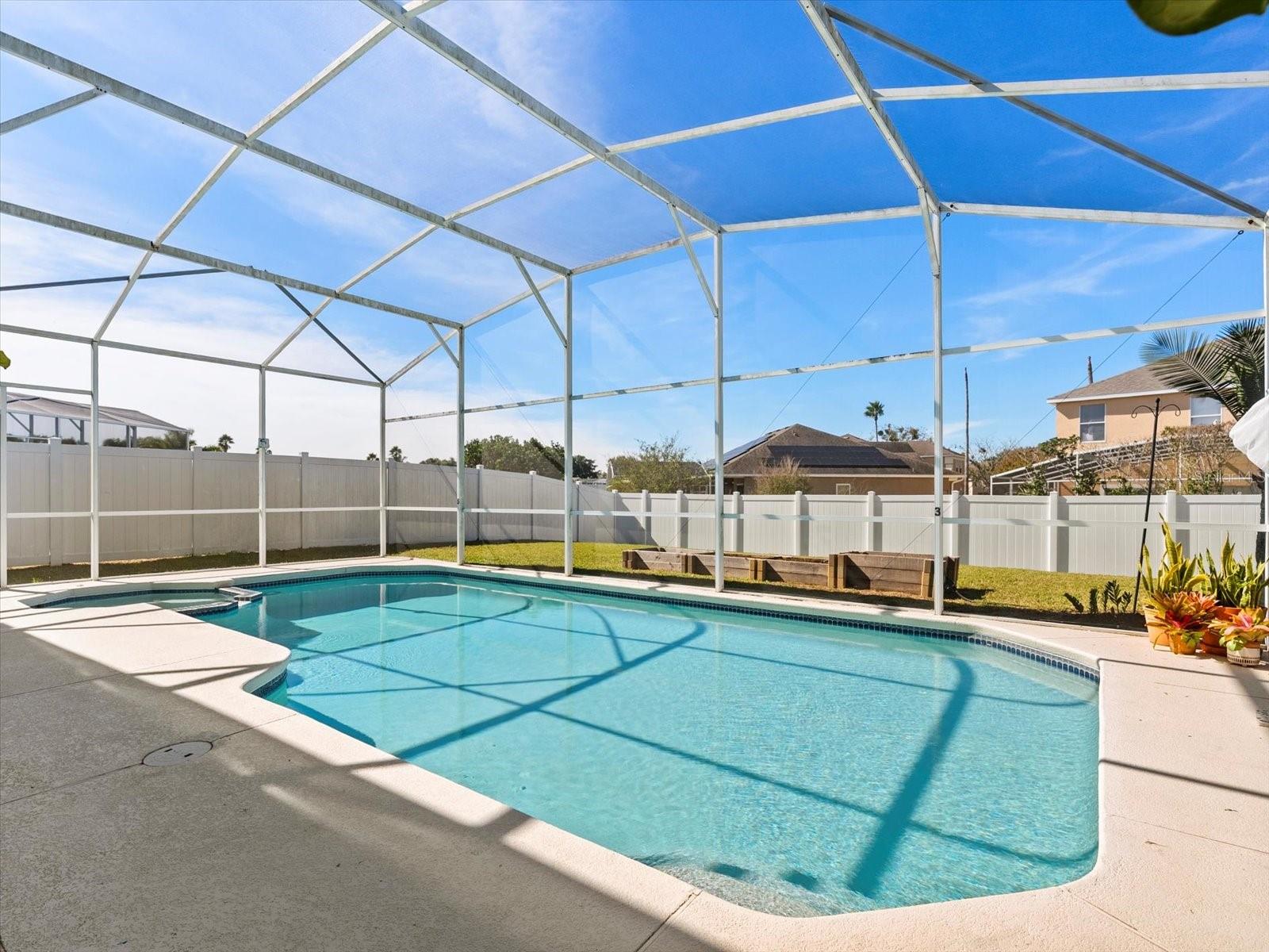 HAMPTON ESTATES - Residential