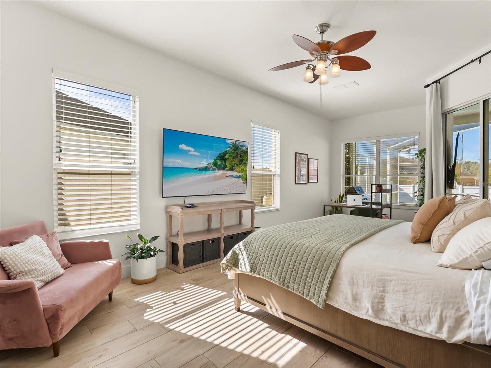 HAMPTON ESTATES - Residential