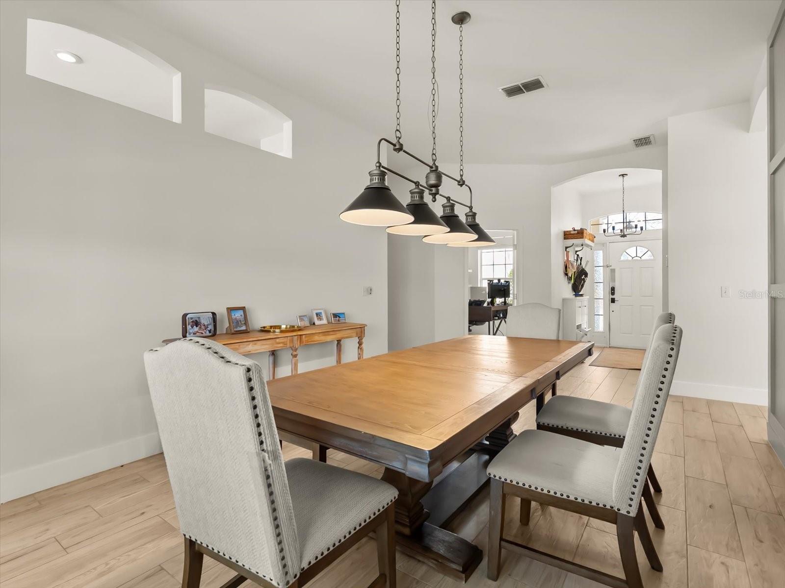 HAMPTON ESTATES - Residential