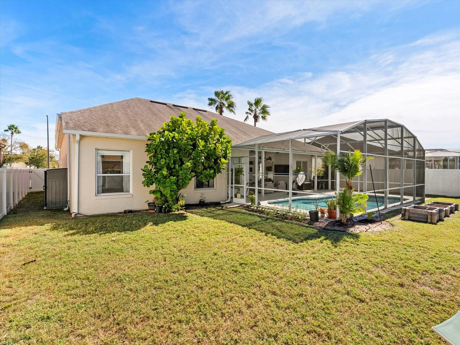 HAMPTON ESTATES - Residential