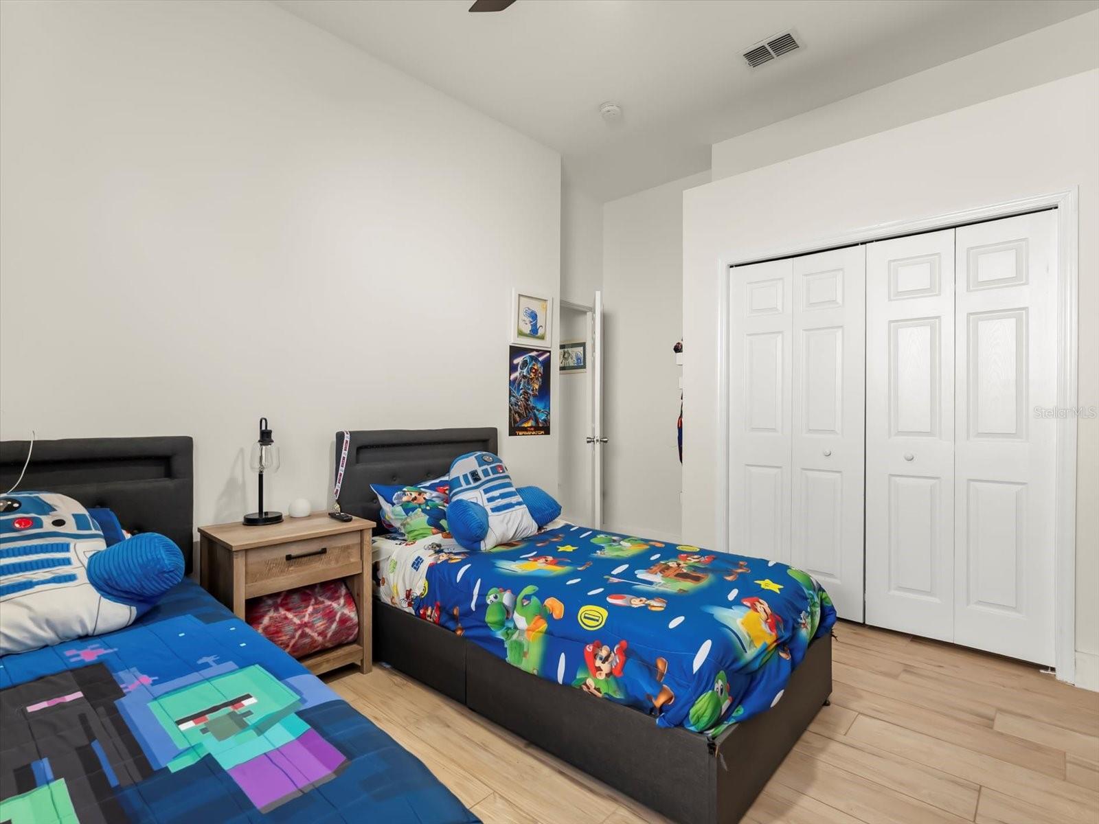 HAMPTON ESTATES - Residential