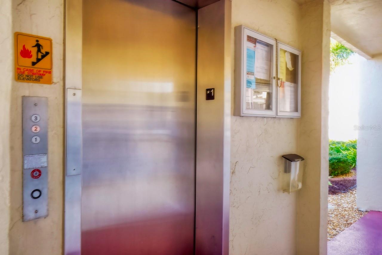 BELLA COSTA II - Residential