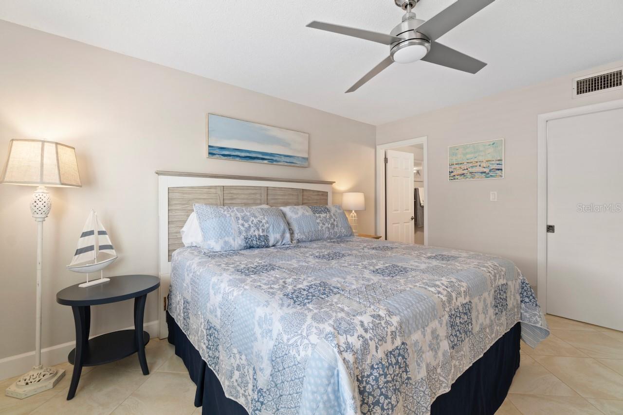 BELLA COSTA II - Residential