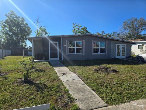 A home in PORT CHARLOTTE