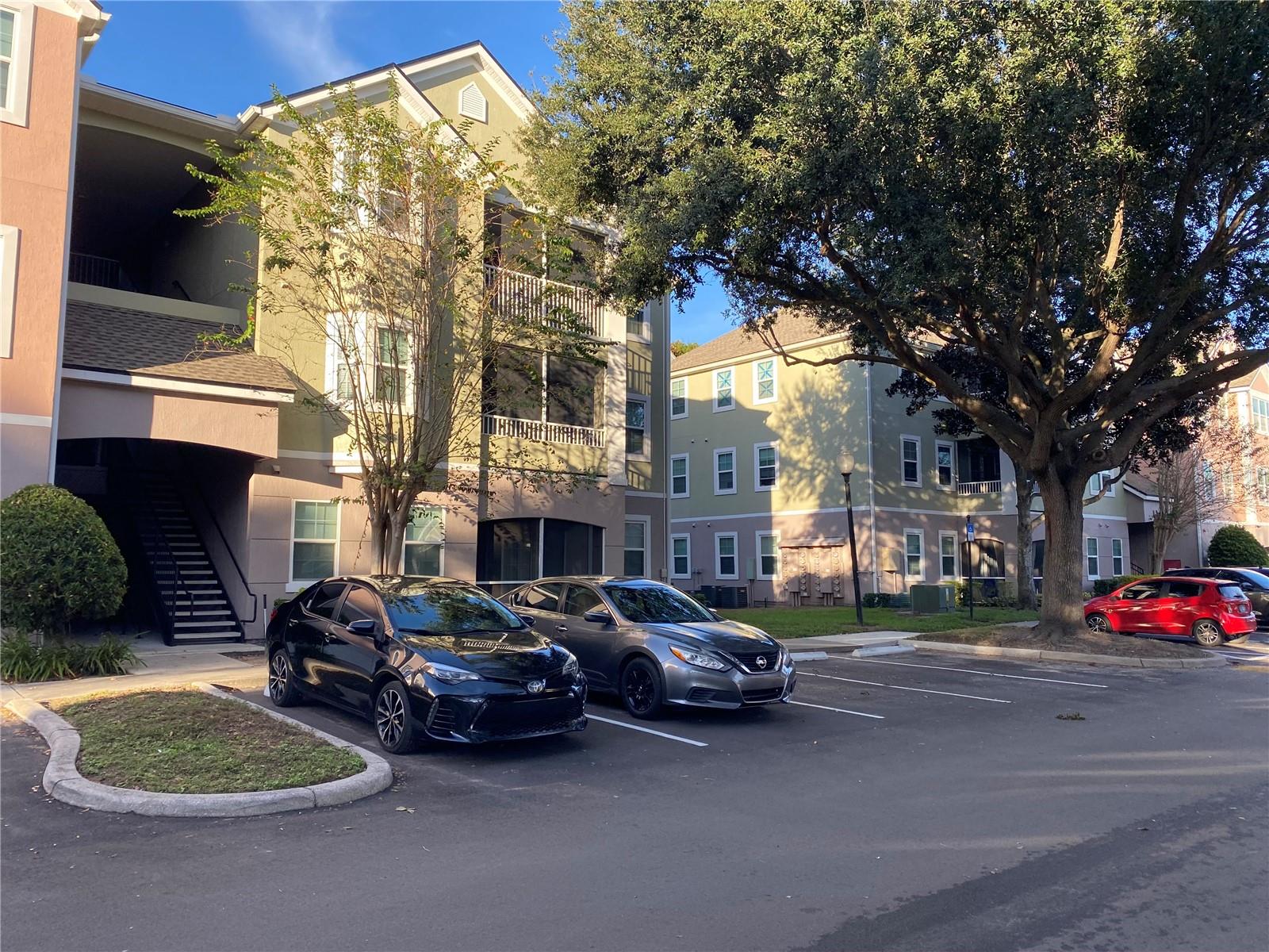 HAMPTONS/METROWEST - Residential