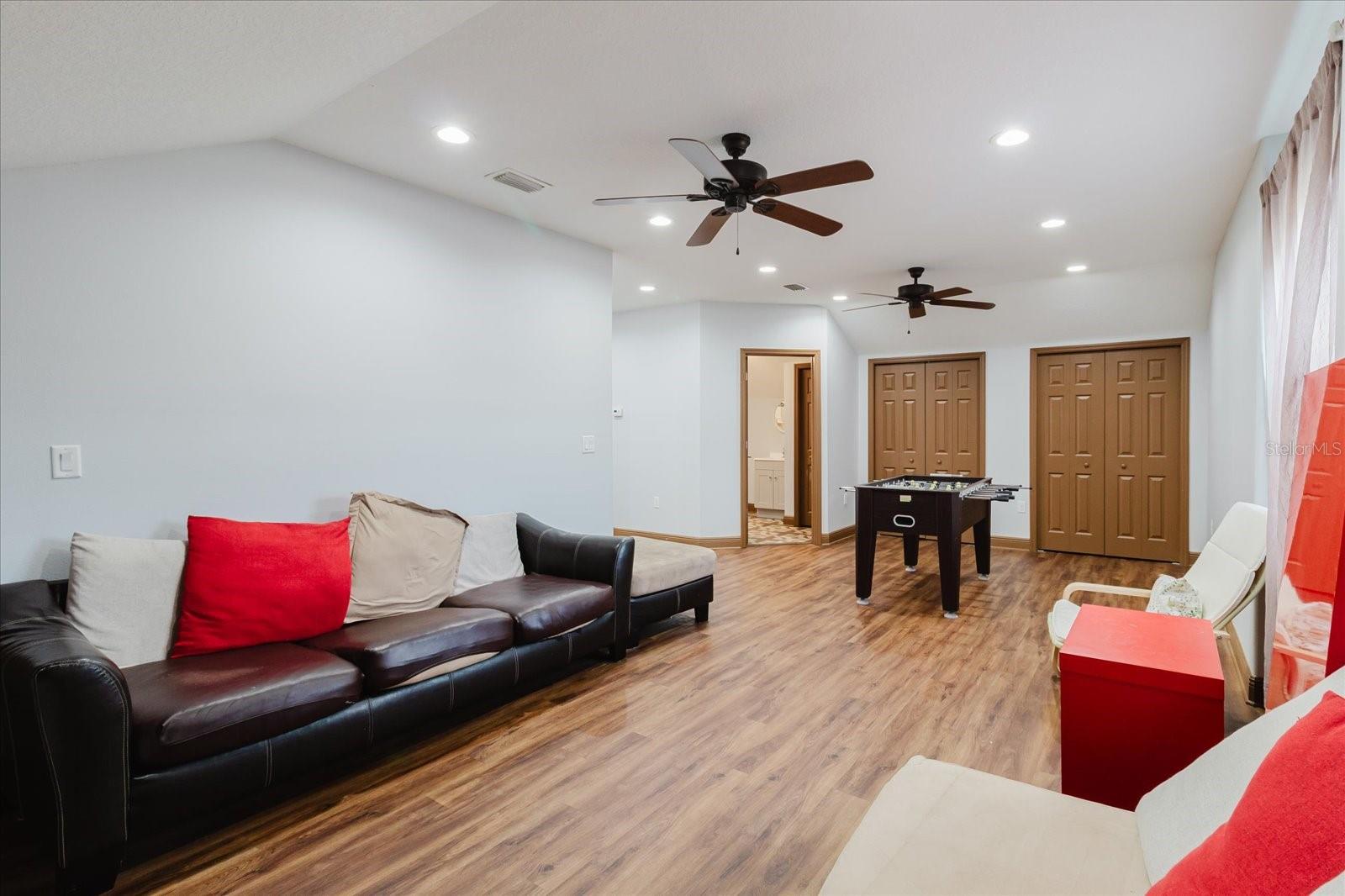 OAKWOOD FOREST SUB - Residential